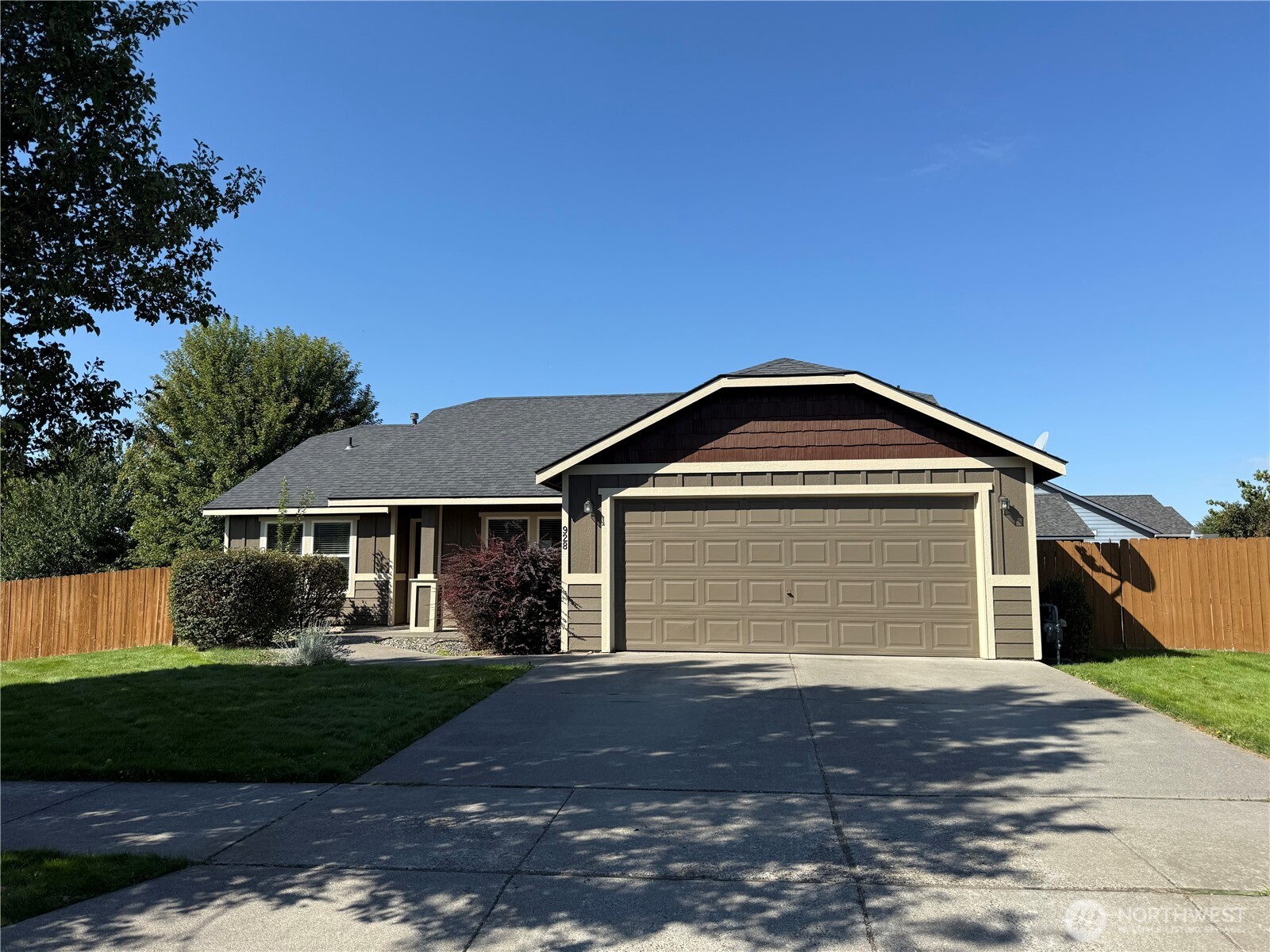 928 Highland Road Walla Walla, WA 99362 - Photo 1 of 39 Gallery Image 1