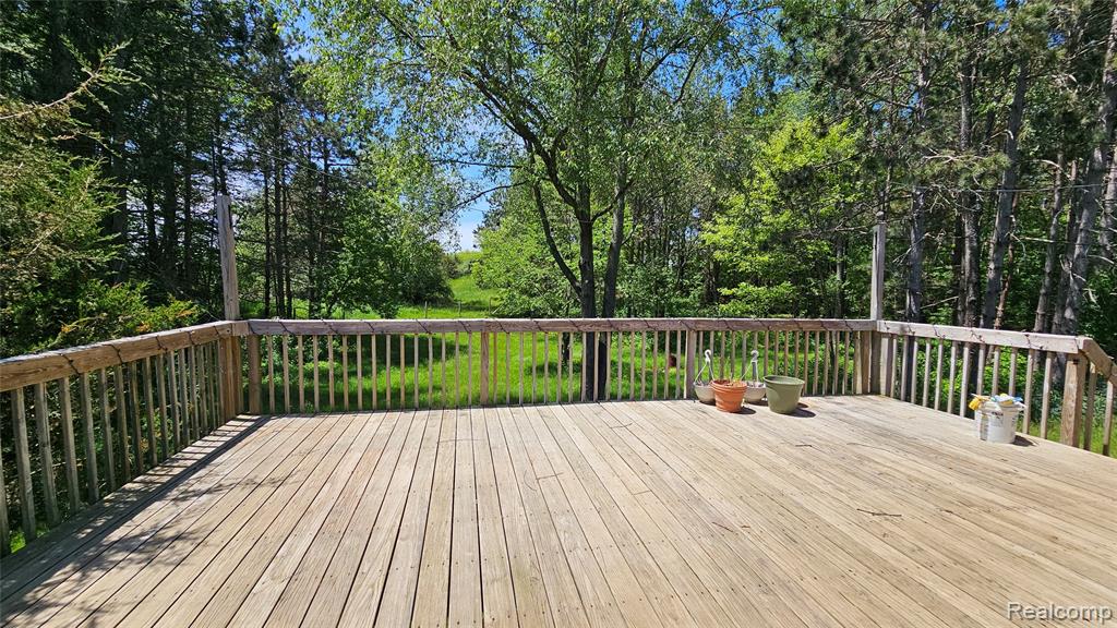 6790 Hinchey Road Pinckney, MI 48169 - Photo 30 of 35