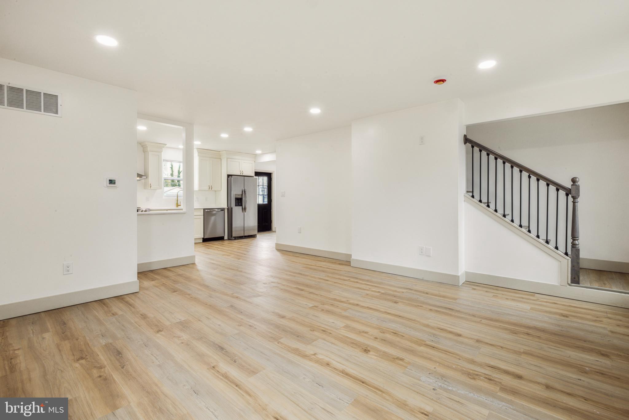1478 Hurffville Road Deptford, NJ 08096 - Photo 8 of 24 Gallery Image 8