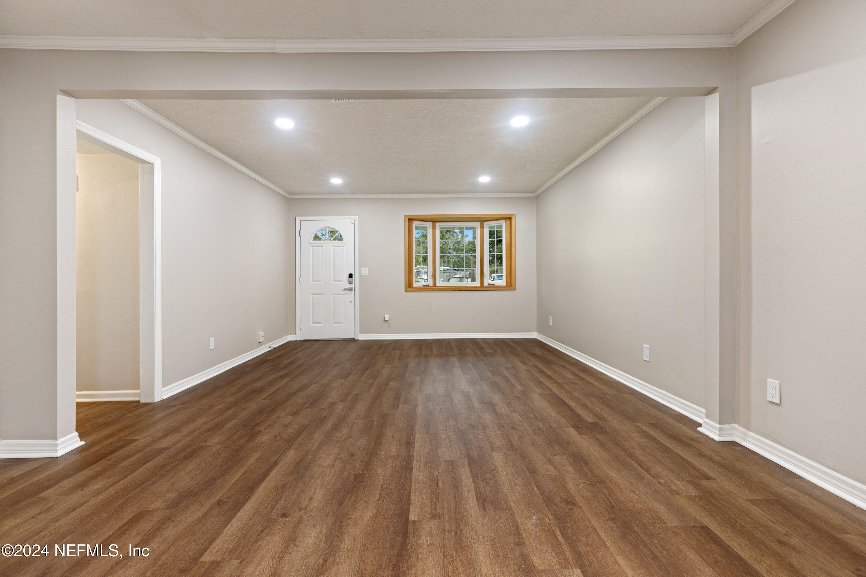 3032 Delor Drive Jacksonville, FL 32223 - Photo 6 of 25 003