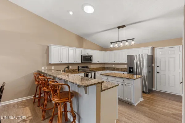 $2,400 | 501 Cimarron Circle, Loudon, TN 37774