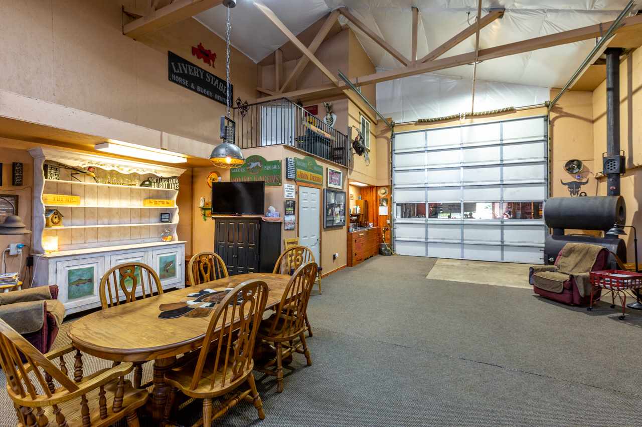 12406 East Blanchard Road Elk, WA 99009 - Photo 12 of 35