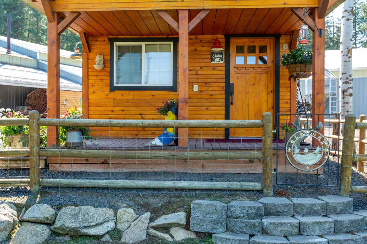 12406 East Blanchard Road Elk, WA 99009 - Photo 14 of 35