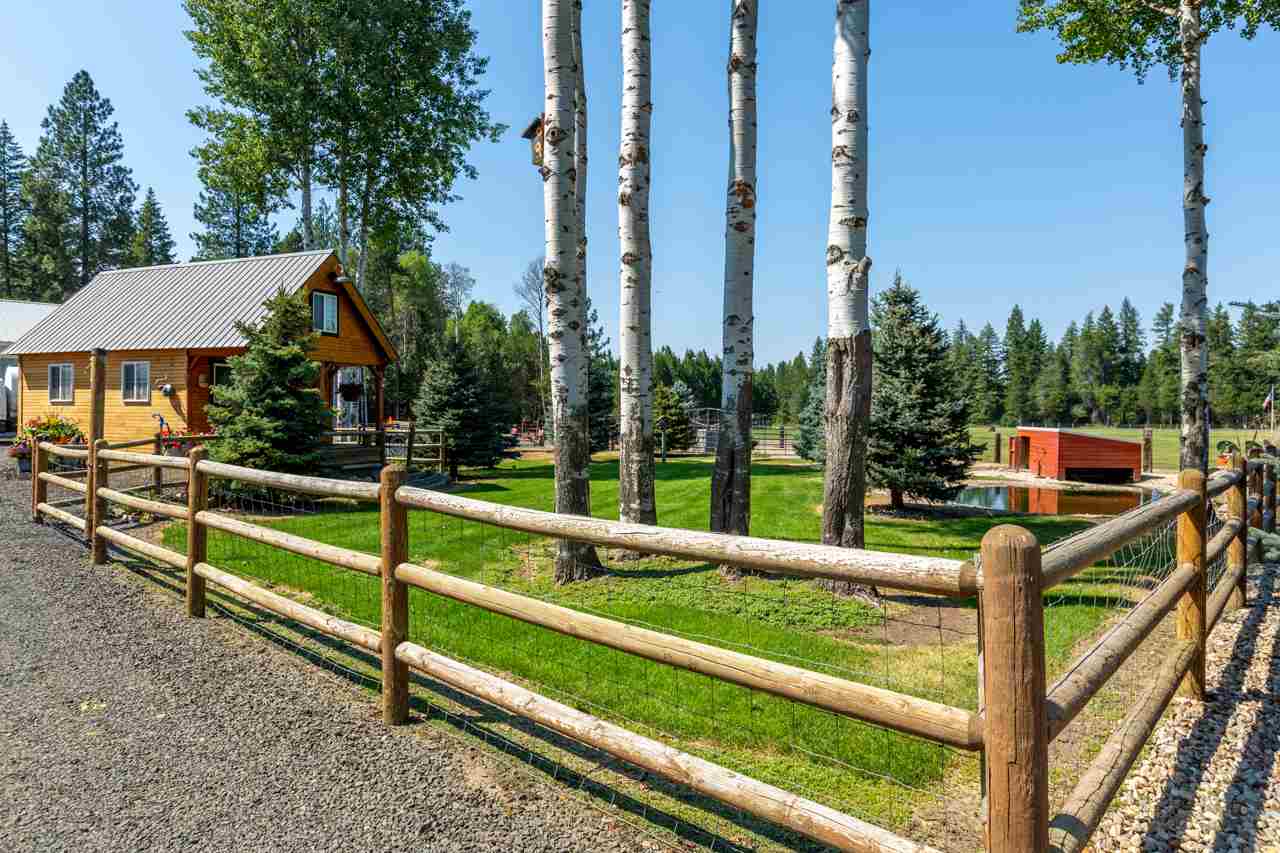 12406 East Blanchard Road Elk, WA 99009 - Photo 17 of 35