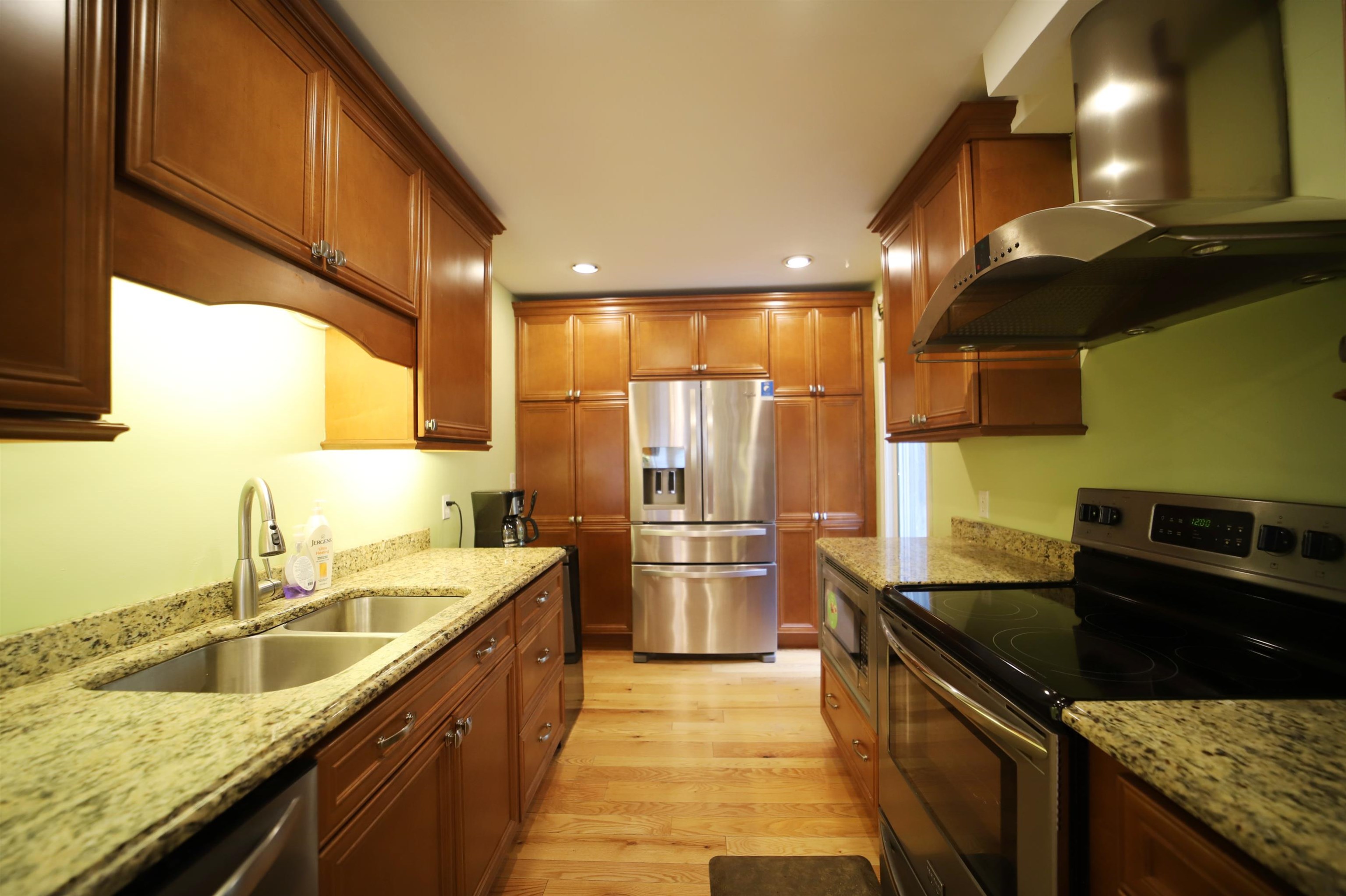 7296 East River Road Flushing, MI 48433 - Photo 15 of 39 50091566-14.JPG