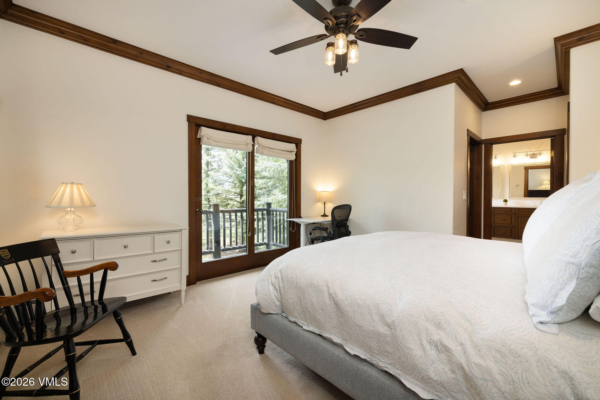 37 Knudson Ranch Road Edwards, CO 81632 - Photo 13 of 25 2605_37_knudson_ranch_rd_interior_bed02