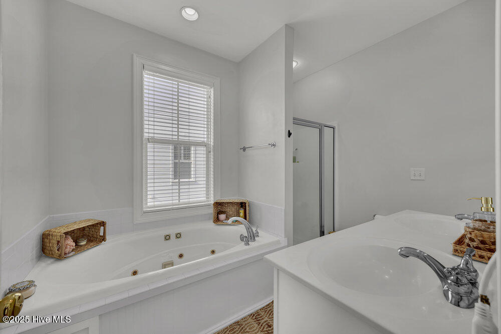 233 Silver Sloop Way Carolina Beach, NC 28428 - Photo 18 of 33 023_img_4650_591