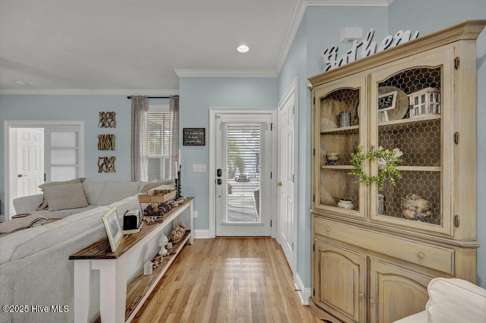 233 Silver Sloop Way Carolina Beach, NC 28428 - Photo 8 of 34 004_img_4587_410