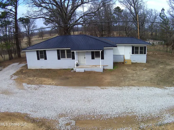 $165,000 | 3000 Marianna Road, Holly Springs, MS 38635