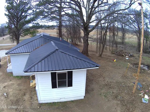 $165,000 | 3000 Marianna Road, Holly Springs, MS 38635