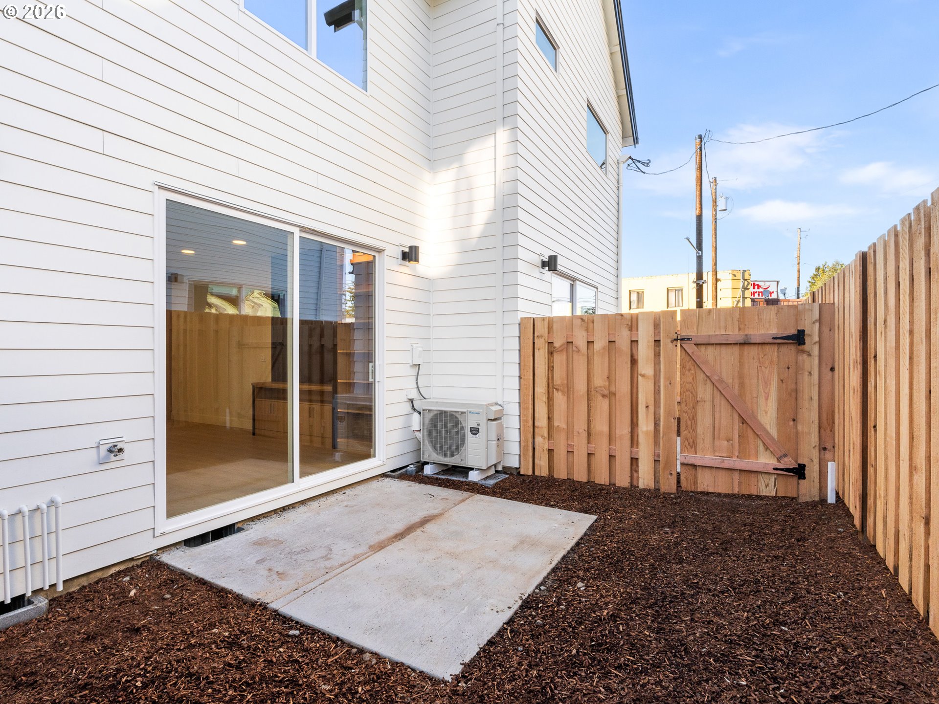 6213 Northeast Stanton Street Portland, OR 97213 - Photo 15 of 16