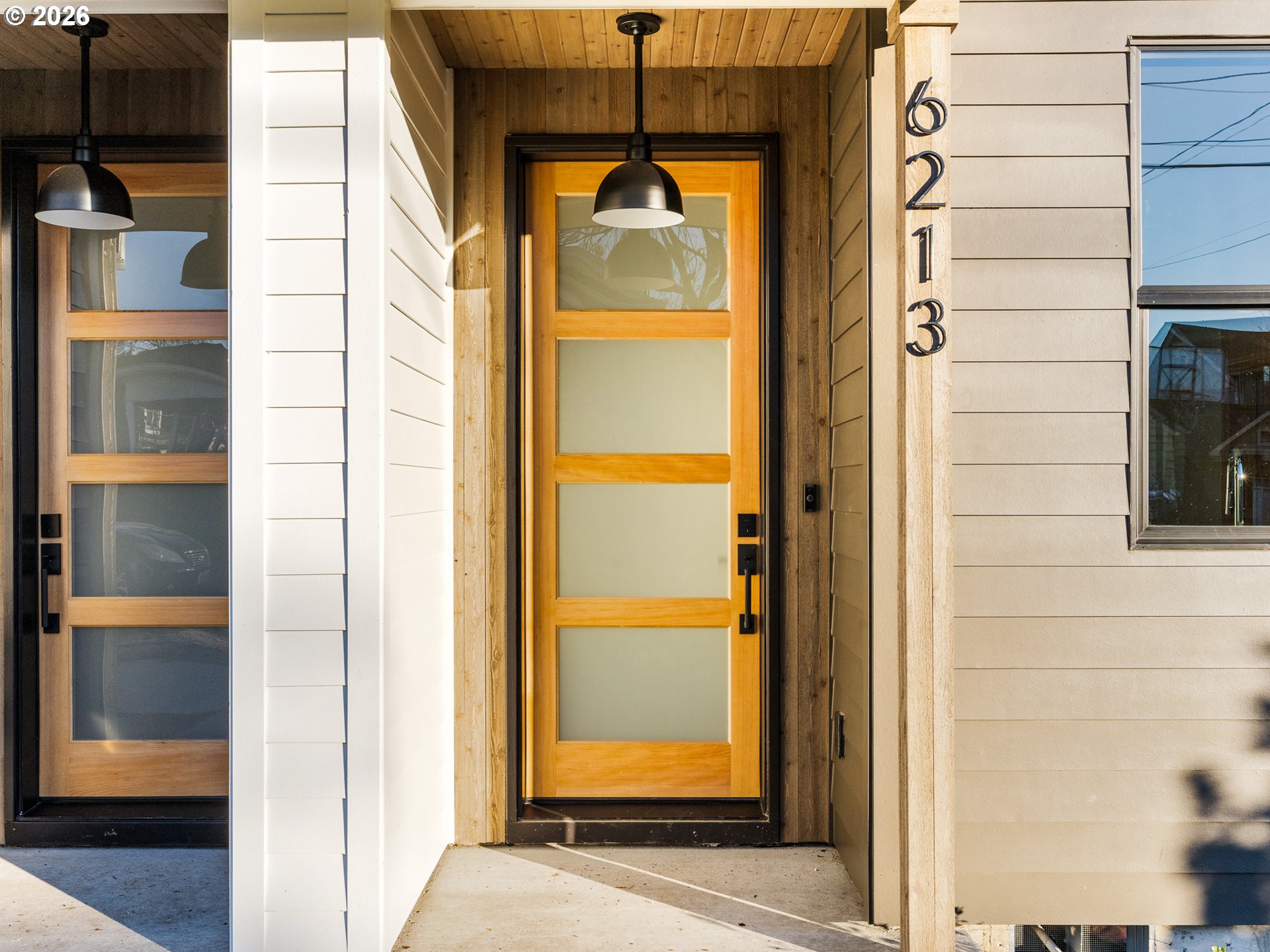 6213 Northeast Stanton Street Portland, OR 97213 - Photo 2 of 16