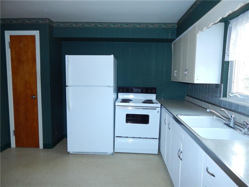 2009 Mohawk Road Upper St. Clair, PA 15241 - Photo 6 of 15 KITCHEN