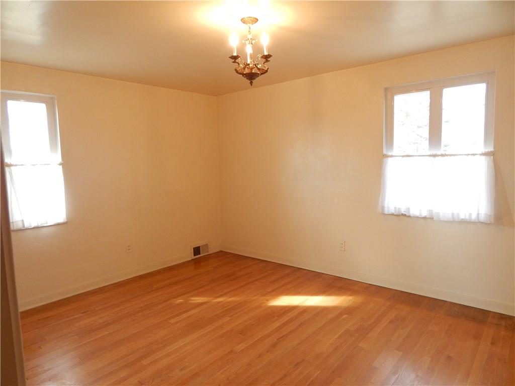 2009 Mohawk Road Upper St. Clair, PA 15241 - Photo 7 of 15 BEDROOM - Hardwood floor, center light fixture