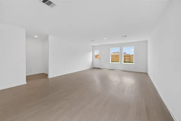 $2,275 | 3431 Brushy Marsh Drive, Richmond, TX 77406