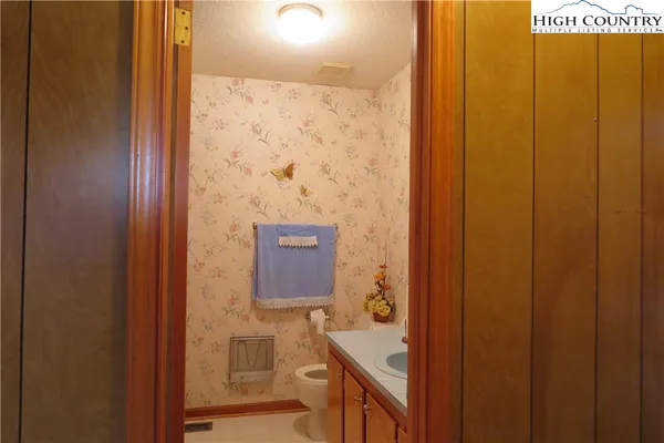 $274,000 | 134 Carson Boulevard, Sparta, NC 28675