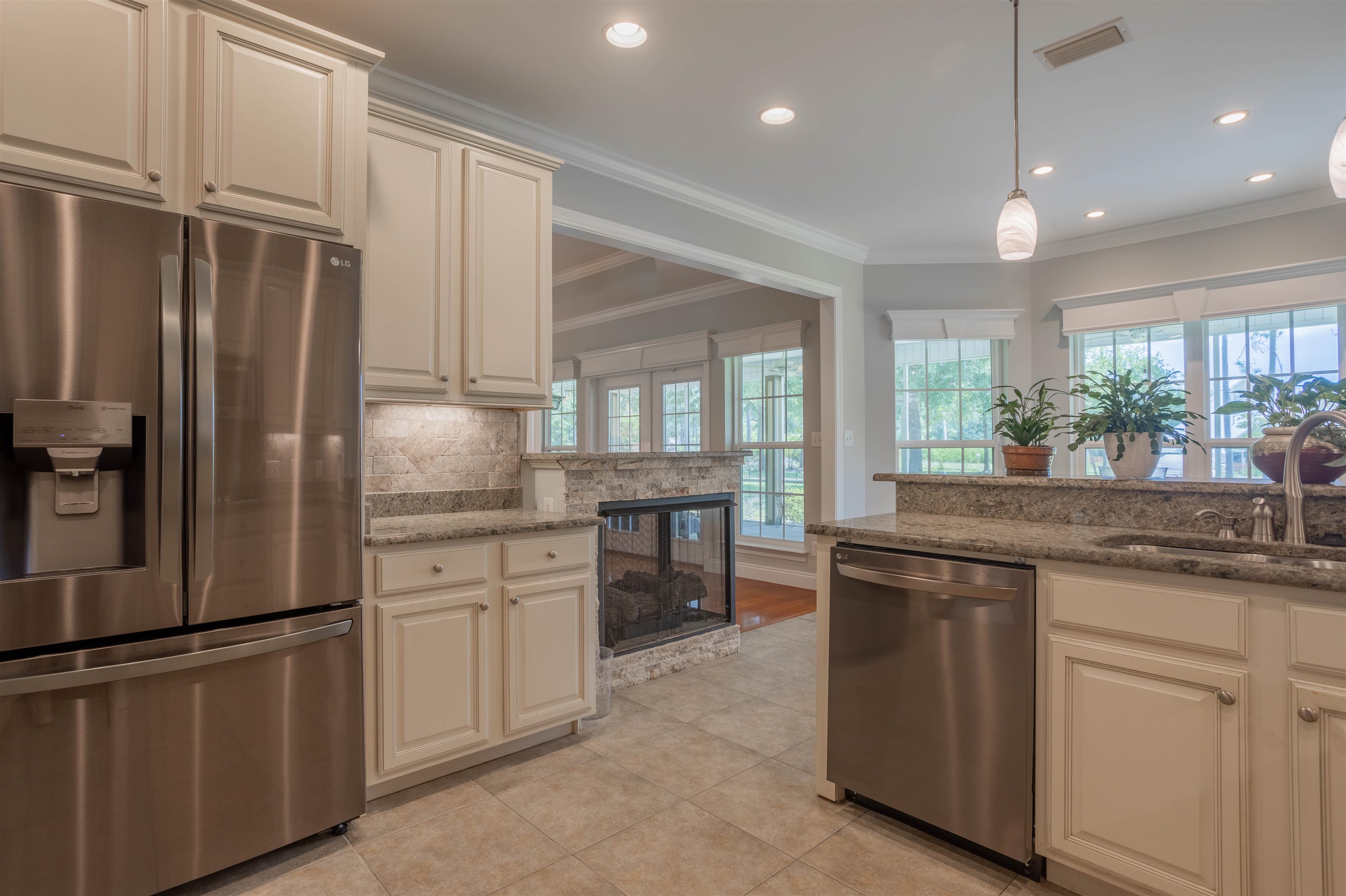 8472 Pinewood Drive Foley, AL 36535 - Photo 8 of 33
