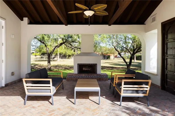 $1,800,000 | 8901 North 2nd Street, McAllen, TX 78504