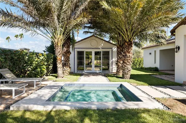 $1,980,000 | 8901 North 2nd Street, McAllen, TX 78504