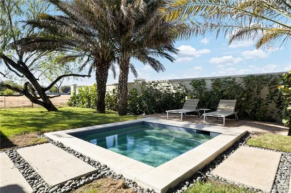 $1,800,000 | 8901 North 2nd Street, McAllen, TX 78504