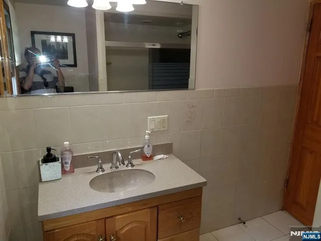 a bathroom with a toilet