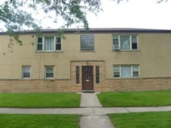 $1,295 | 7918 45th Street, Unit W1, Lyons, IL 60534