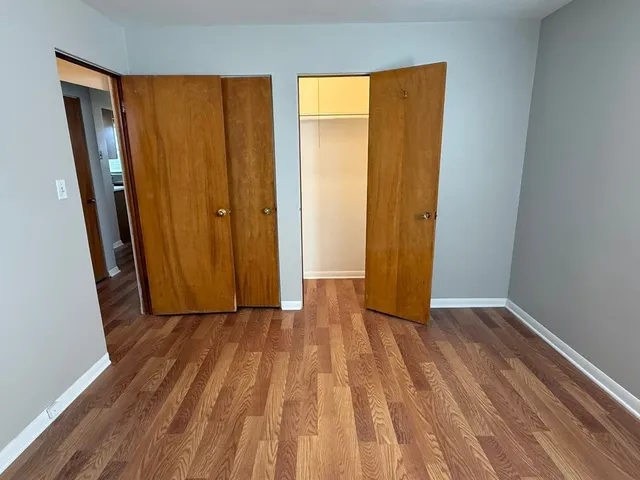 $1,295 | 7918 45th Street, Unit W1, Lyons, IL 60534