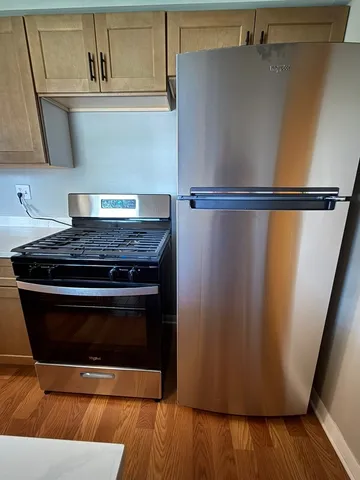 $1,295 | 7918 45th Street, Unit W1, Lyons, IL 60534