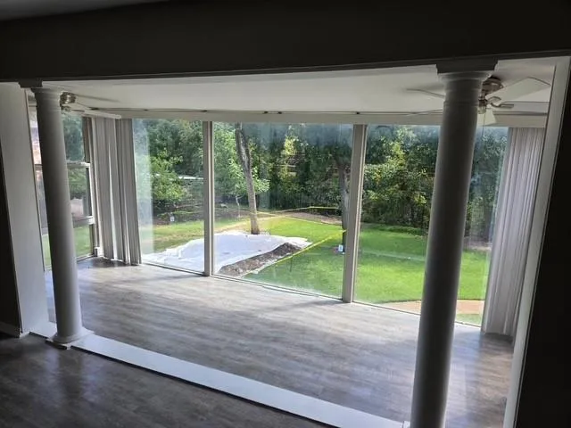 $2,050 | 7812 Royal Lane, Unit 210, Dallas, TX 75230