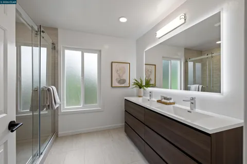 $2,549,000 | 5 Wanda Lane, Orinda, CA 94563