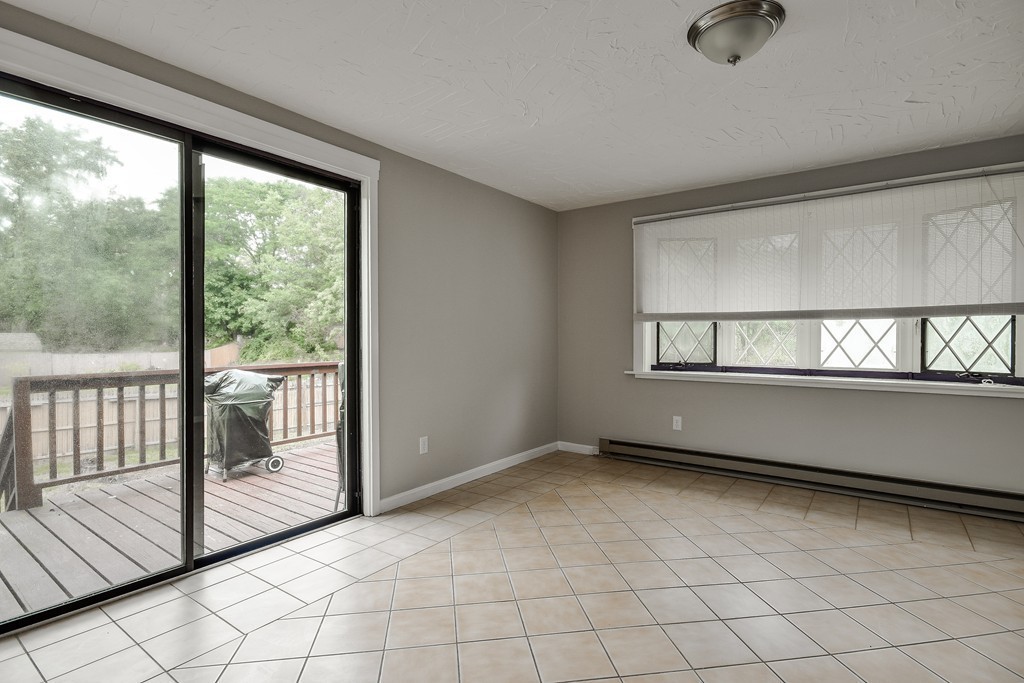 28 Westgate Road Framingham, MA 01701 - Photo 5 of 14 Gallery Image 5