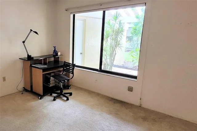 $189,900 | 4108 Carriage Way, Unit 6, Sarasota, FL 34241