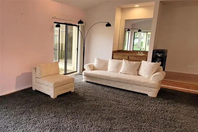 $189,900 | 4108 Carriage Way, Unit 6, Sarasota, FL 34241