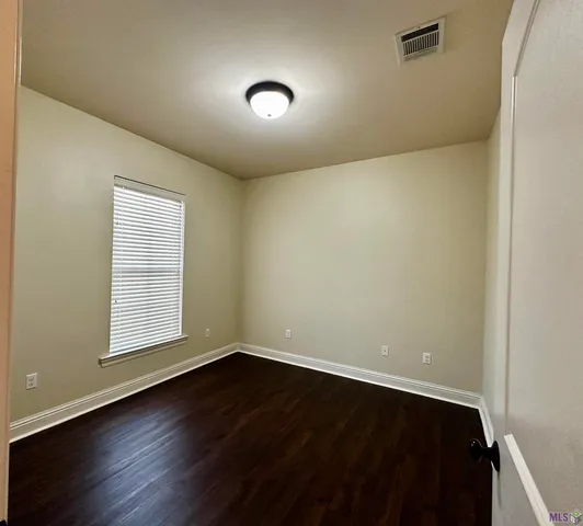 $2,400 | 18176 Old Reserve Drive, Prairieville, LA 70769