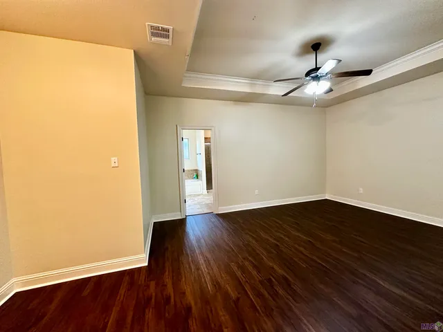 $2,400 | 18176 Old Reserve Drive, Prairieville, LA 70769