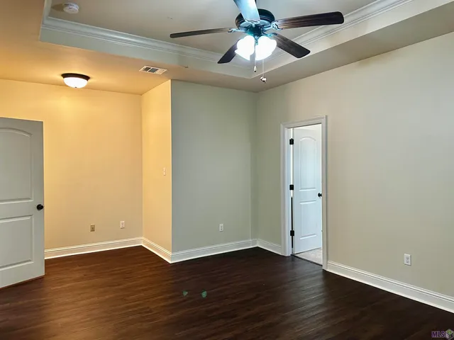 $2,400 | 18176 Old Reserve Drive, Prairieville, LA 70769