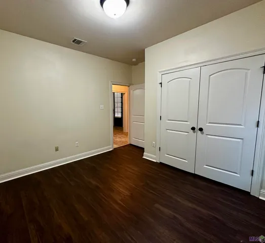 $2,400 | 18176 Old Reserve Drive, Prairieville, LA 70769