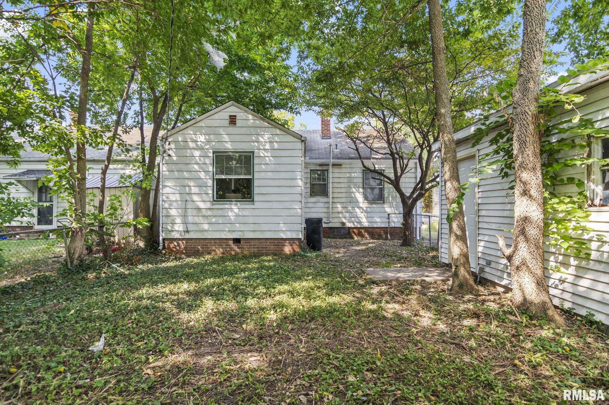 2652 Yale Boulevard Springfield, IL 62703 - Photo 26 of 27