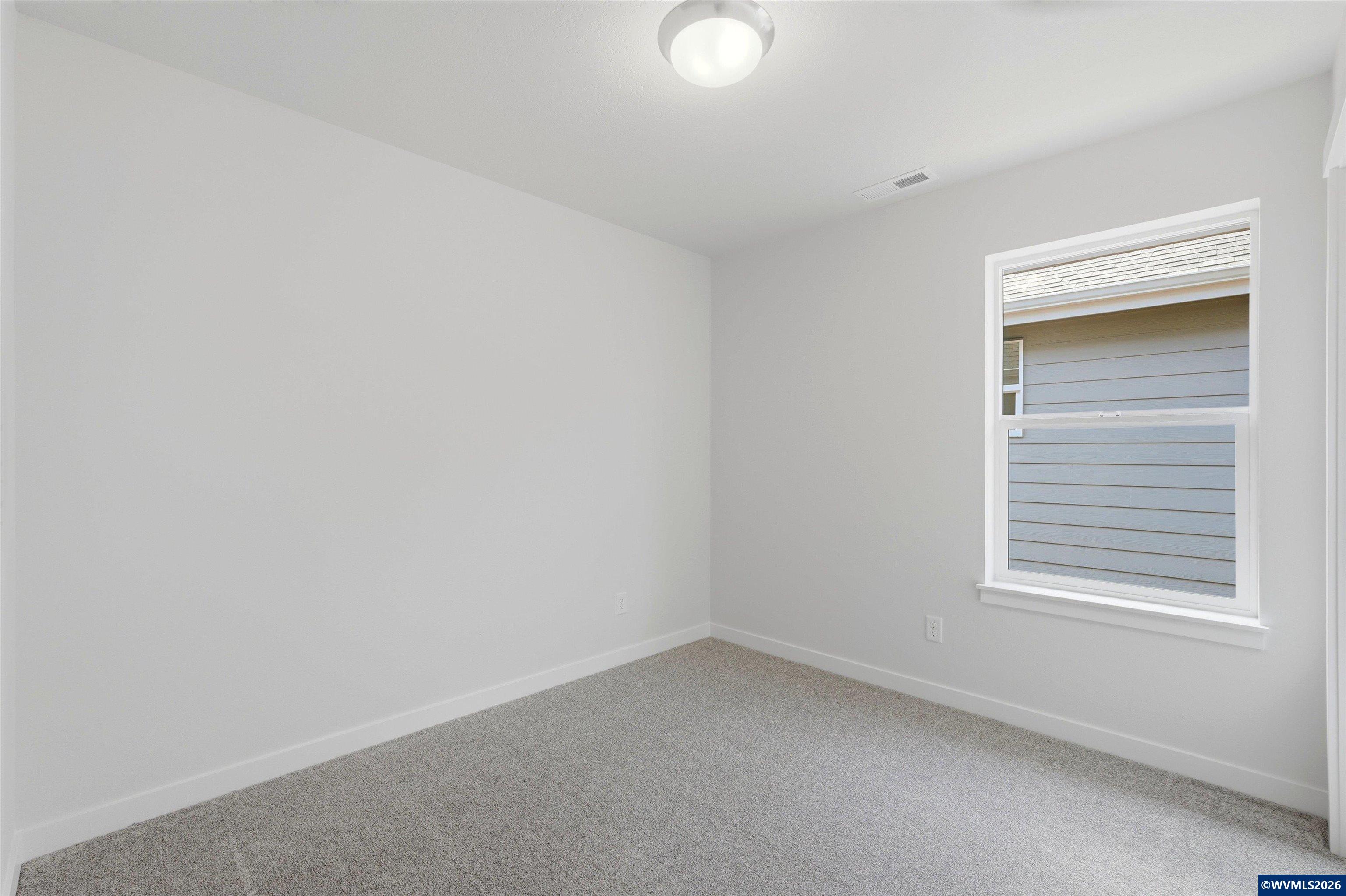 1539 Southeast Hankel Street Dallas, OR 97338 - Photo 14 of 32