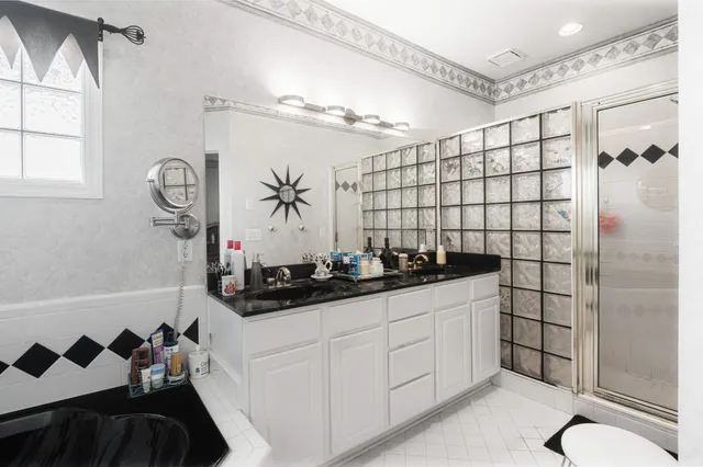 $649,900 | 5404 San Marcos Drive, Nashville, TN 37220