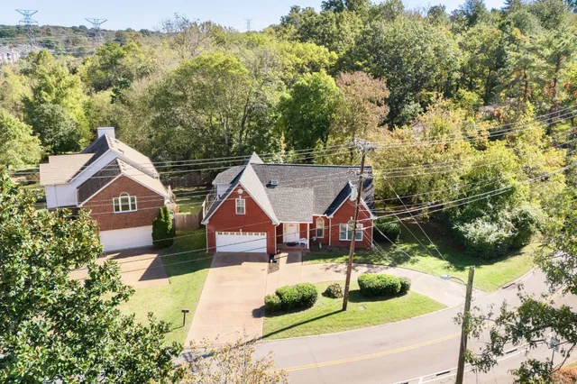 $649,900 | 5404 San Marcos Drive, Nashville, TN 37220