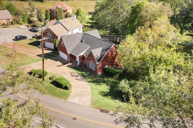 $649,900 | 5404 San Marcos Drive, Nashville, TN 37220