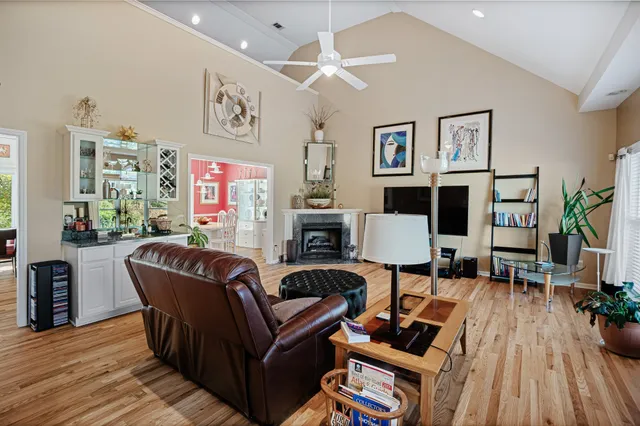 $649,900 | 5404 San Marcos Drive, Nashville, TN 37220