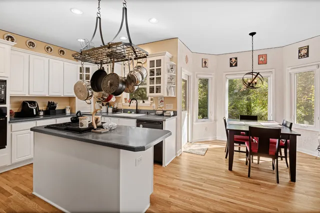 $649,900 | 5404 San Marcos Drive, Nashville, TN 37220