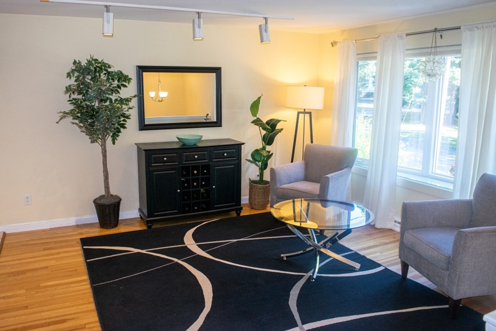 49 Spring Lane Sharon, MA 02067 - Photo 11 of 34 Gallery Image 11