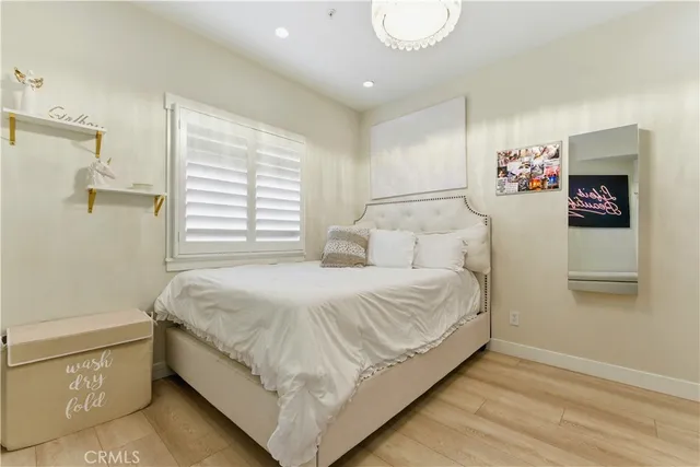 $1,475,000 | 200 Pacific Coast Highway, Unit 418, Huntington Beach, CA 92648