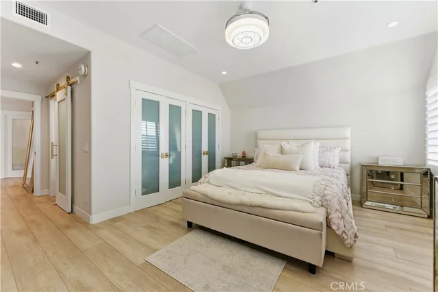 $1,475,000 | 200 Pacific Coast Highway, Unit 418, Huntington Beach, CA 92648