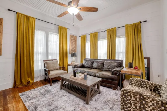 $360,000 | 107 North Brazos Street, Granger, TX 76530