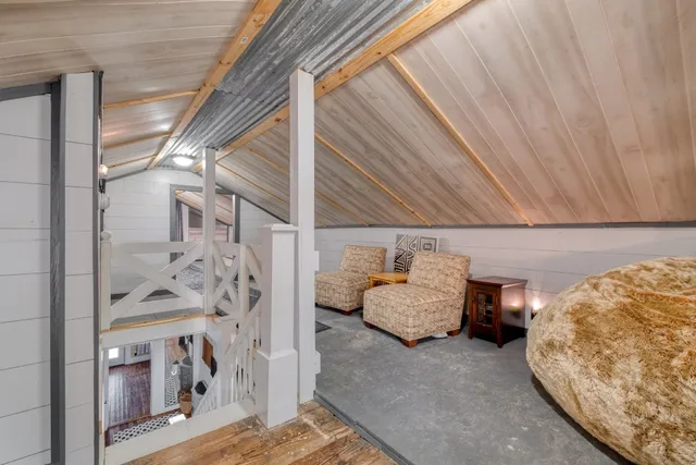 $360,000 | 107 North Brazos Street, Granger, TX 76530