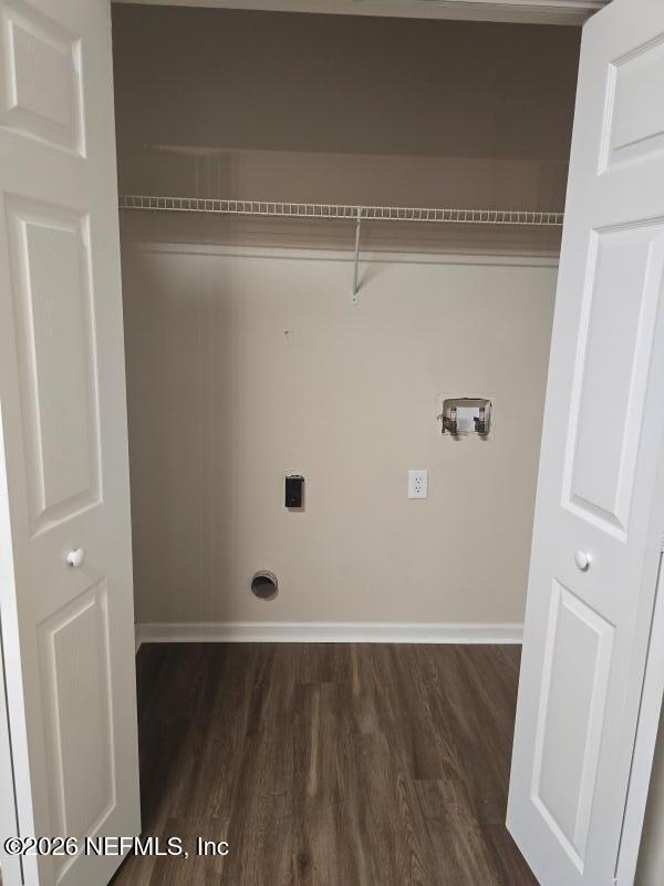 7854 Melvin Road Jacksonville, FL 32210 - Photo 4 of 11 Laundry Closet
